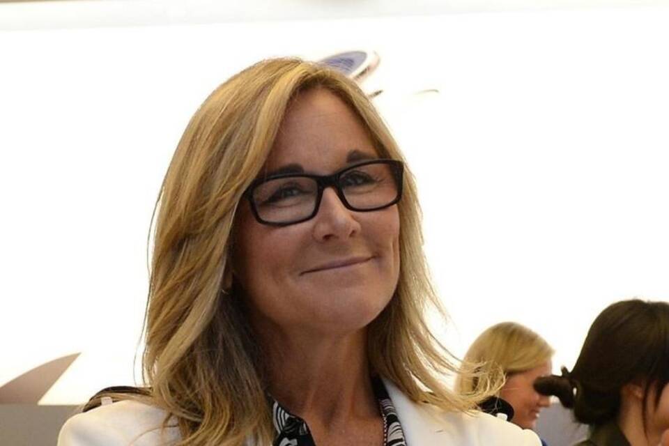 Angela Ahrendts