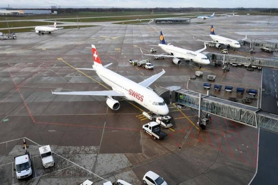 Luftverkehr vor Warnstreik am Hannover Airport