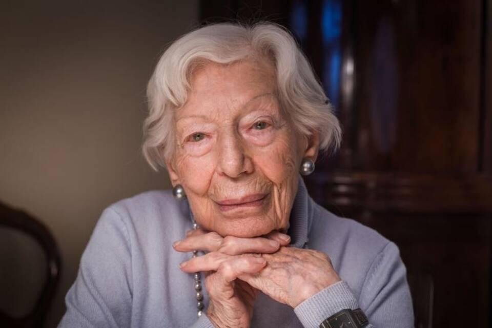 103-jährige Ingeborg Wolf 103-jährige Ingeborg Wolf