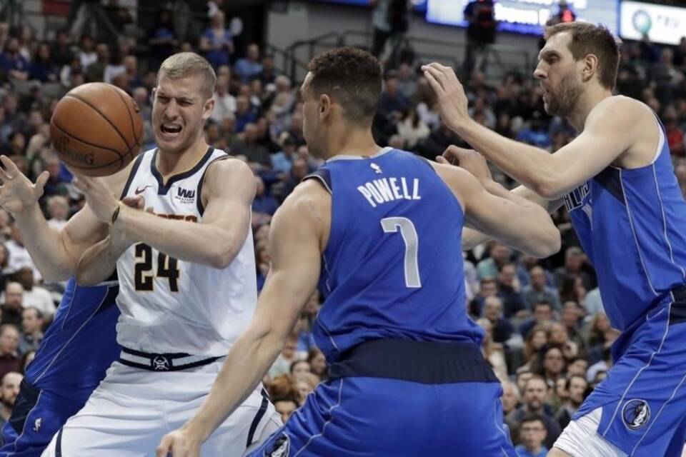 Dallas Mavericks - Denver Nugget Dallas Mavericks - Denver Nugget