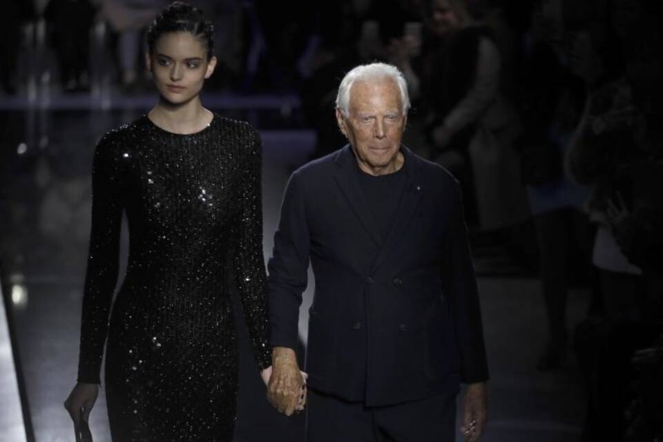 Mailand Fashion Week - Armani Mailand Fashion Week - Armani