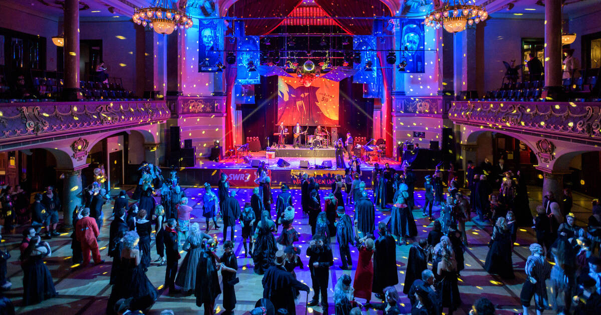 Ball Der Vampire 2019 Die Fotogalerie Fotogalerien Rnz