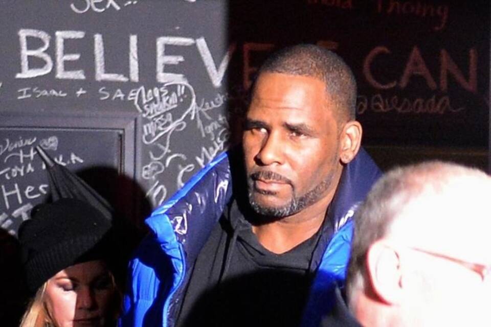R. Kelly R. Kelly