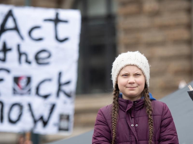 Schulstreik fürs Klima: Klimaaktivistin Greta Thunberg in ...
