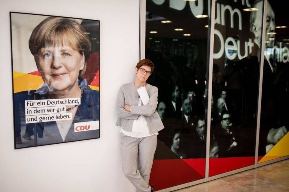 AKK und Merkel