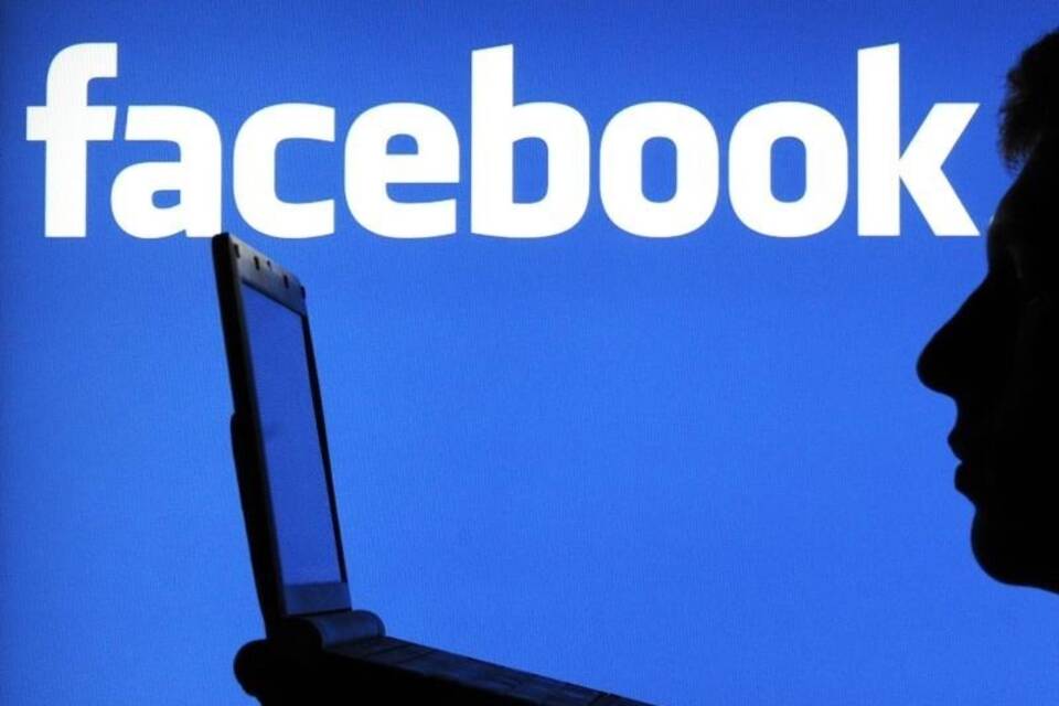 Facebook Facebook
