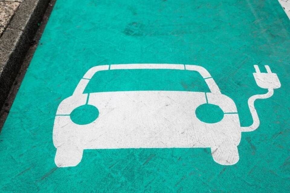 Parkplatz für Elektroautos Parkplatz für Elektroautos