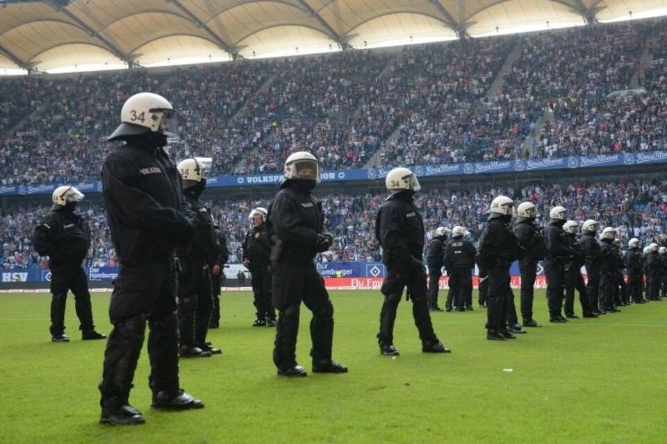Polizeieinsatz beim Fußball
