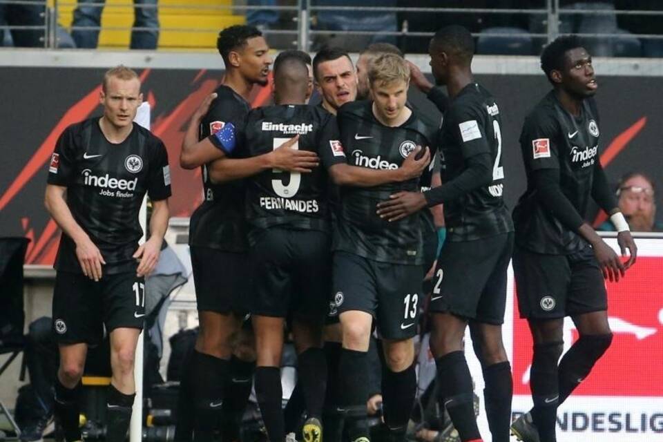 Eintracht Frankfurt - VfB Stuttgart Eintracht Frankfurt - VfB Stuttgart