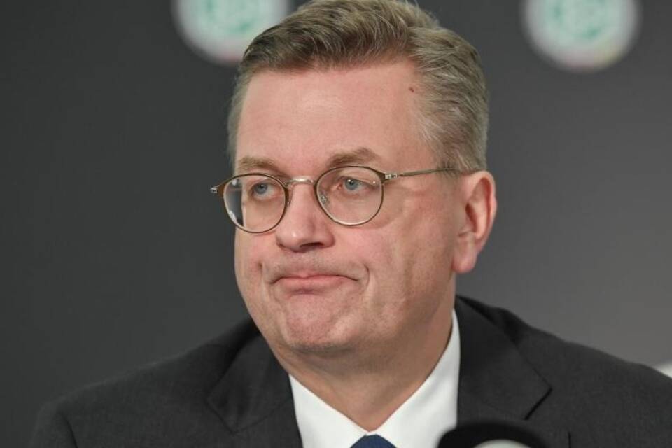 Reinhard Grindel Reinhard Grindel
