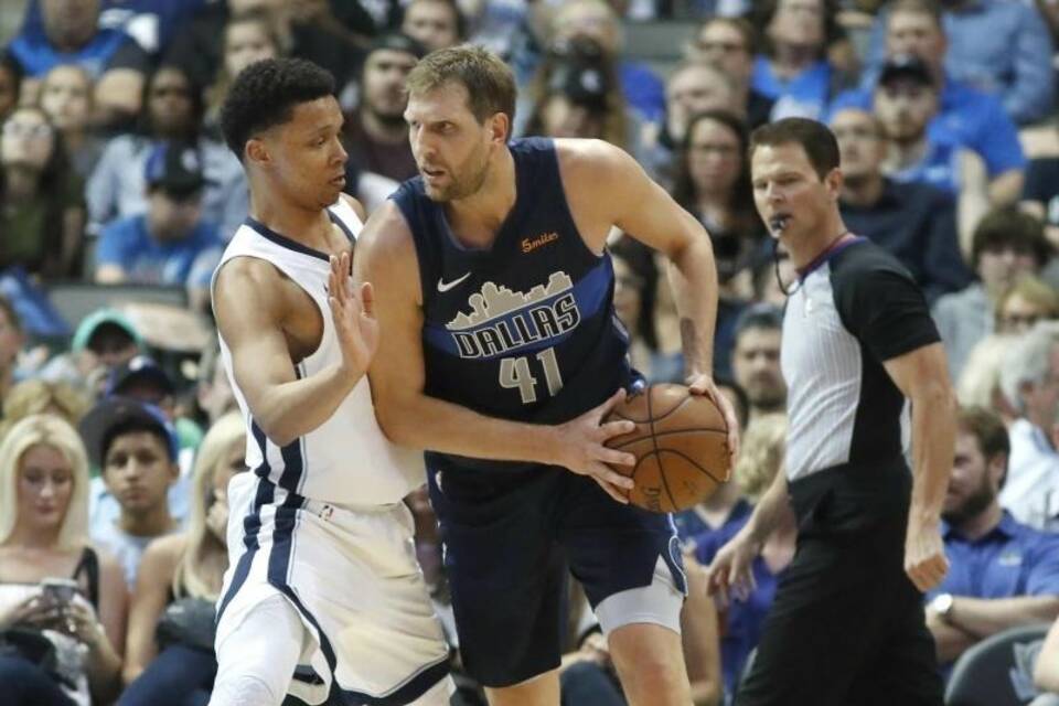 Dallas Mavericks - Memphis Grizzlie