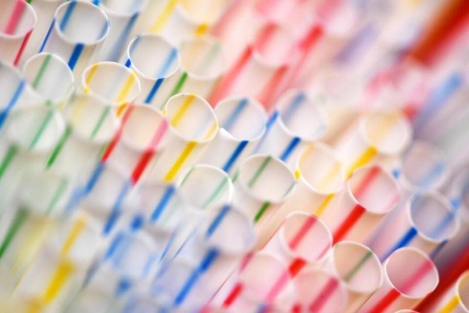 Plastik-Strohhalme Plastik-Strohhalme