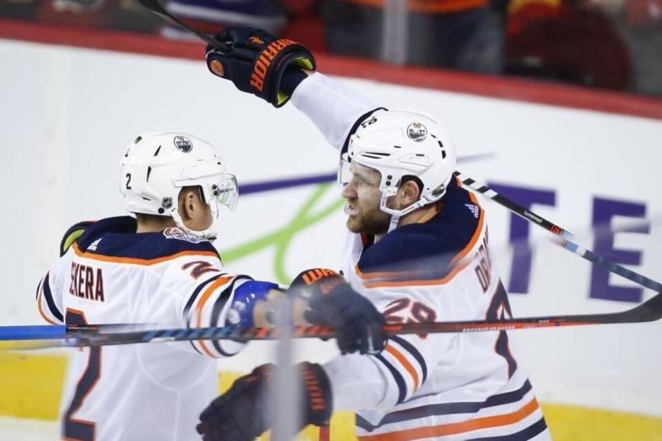 Calgary Flames - Edmonton Oilers Calgary Flames - Edmonton Oilers