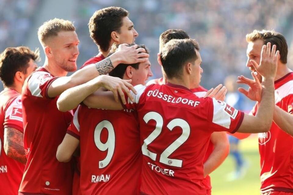 «Geile Truppe» «Geile Truppe»