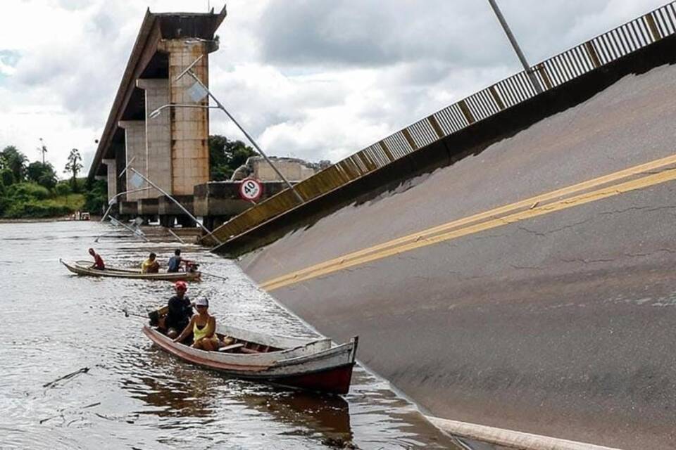 Brücke in Brasilien eingestürzt