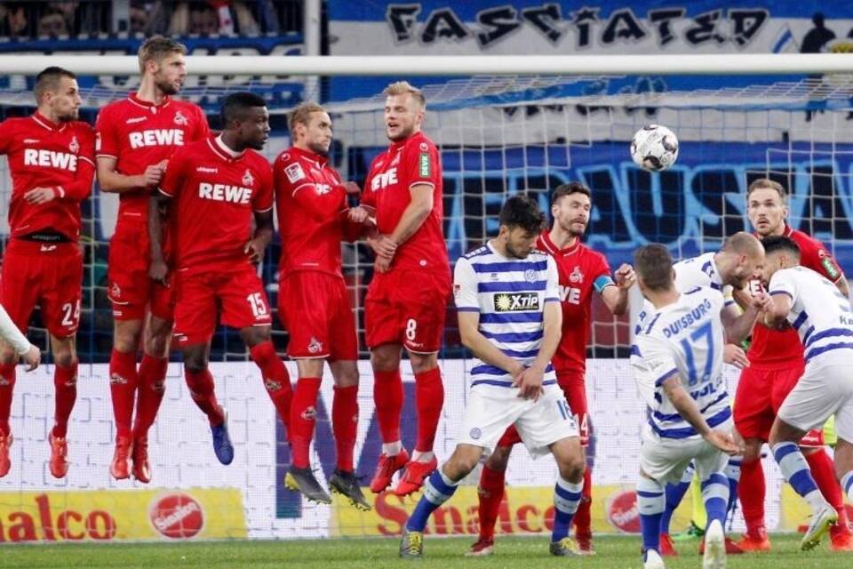 Freistoß Freistoß
