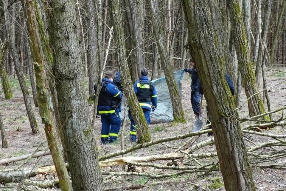 Suche nach verschwundener Rebecca Suche nach verschwundener Rebecca
