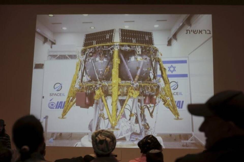 Live-Übertragung der geplanten Mondlandung