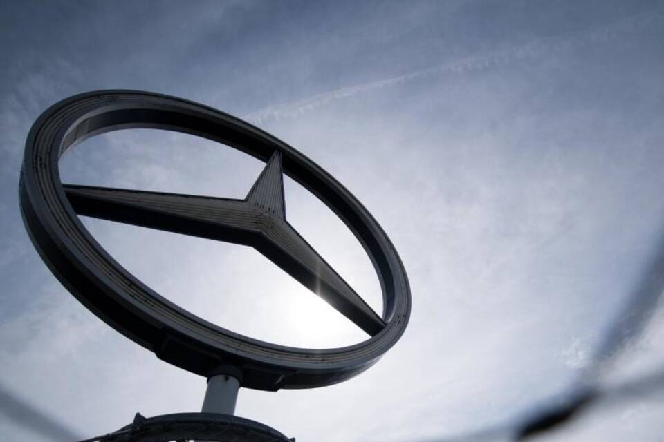 Mercedes-Stern Mercedes-Stern