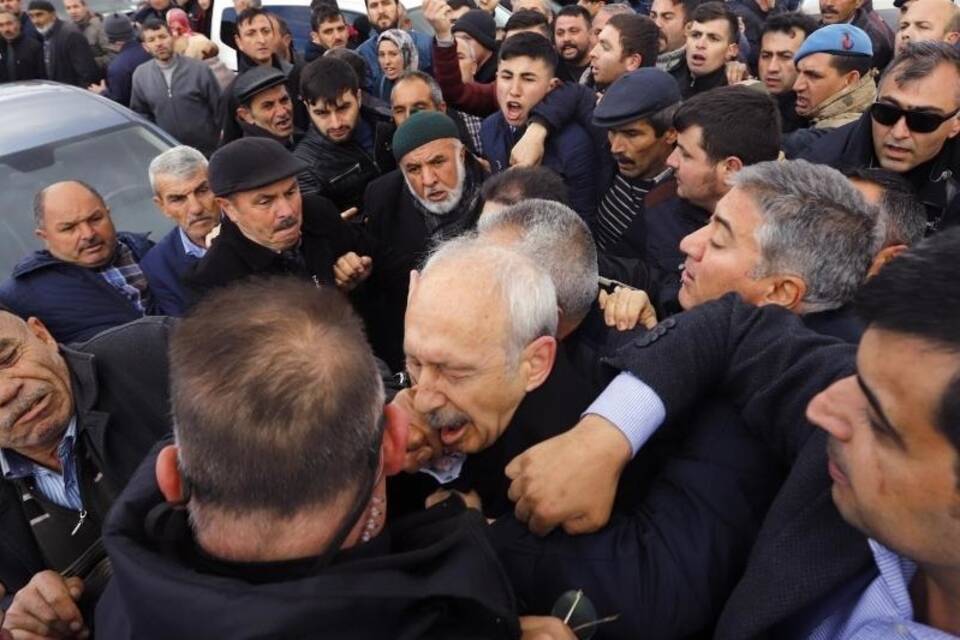 Türkischer Oppositionsführer angegriffen