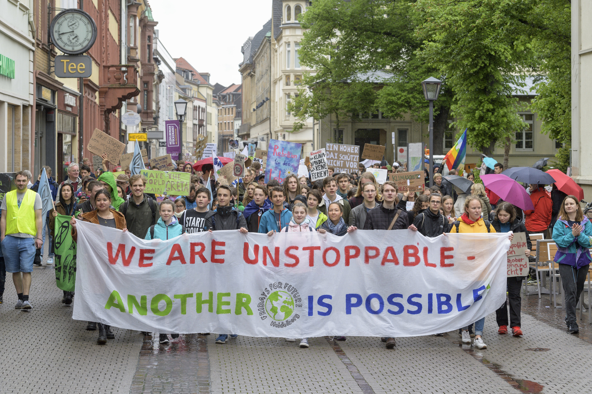 Fridays For Future Demo In Heidelberg Das Fordern Die Streikenden Schuler In Heidelberg Plus Video Fotogalerie Nachrichten Aus Heidelberg Rnz