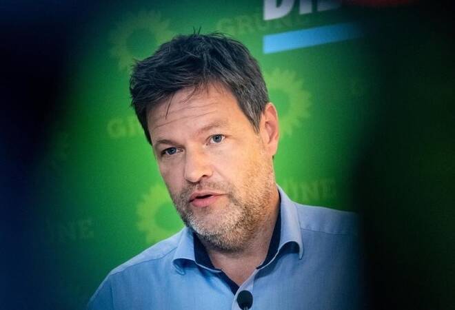 Kritik an Grünen-Chef: Äußerungen zum Glauben: Strobl ...