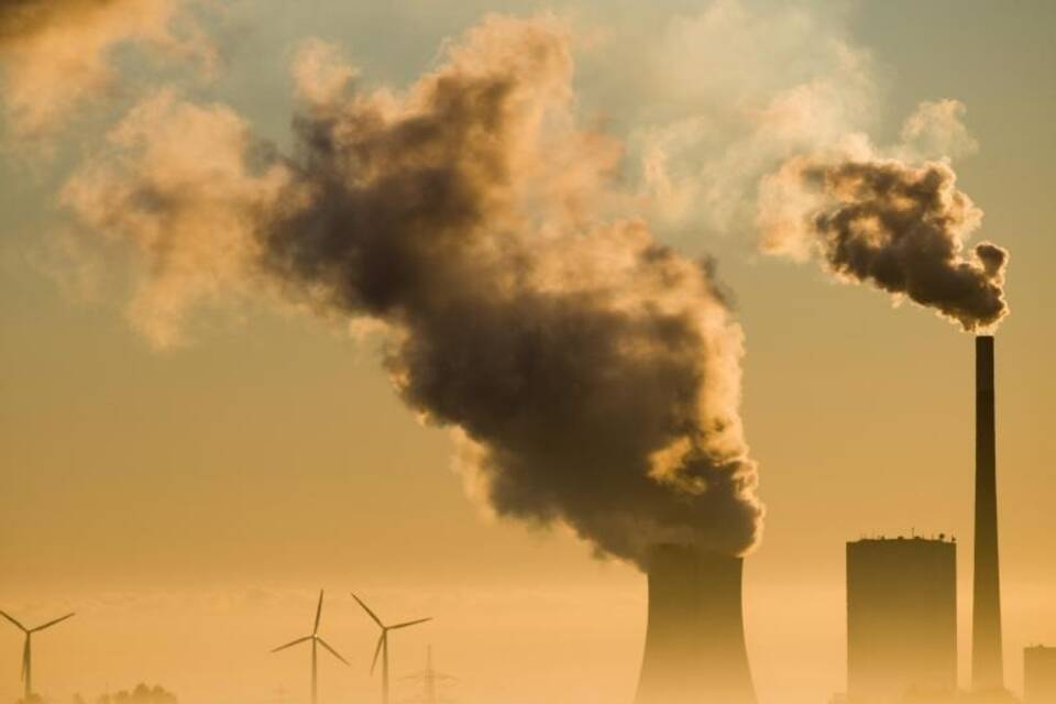 Debatte über CO2-Steuer Debatte über CO2-Steuer