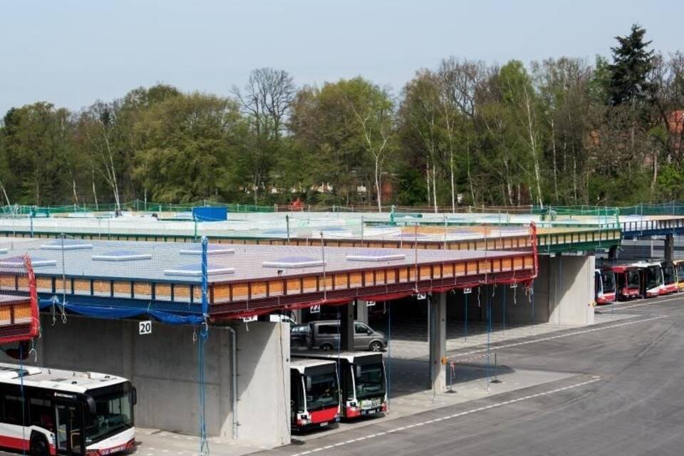 Neuer E-Busbetriebshof der Hochbahn Neuer E-Busbetriebshof der Hochbahn
