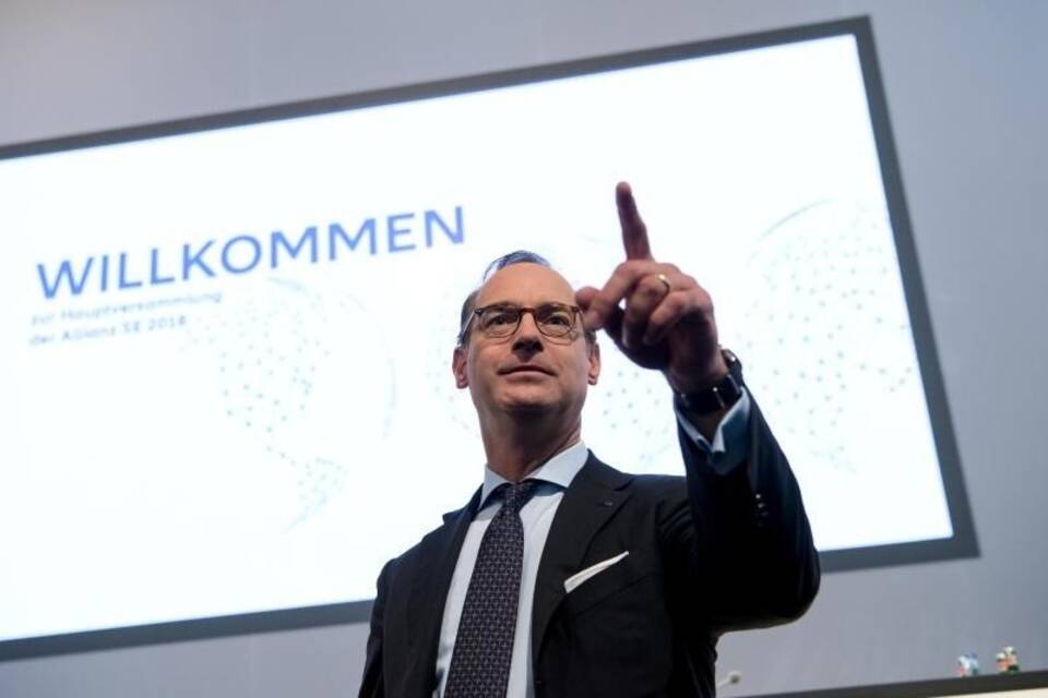 Oliver Bäte Oliver Bäte