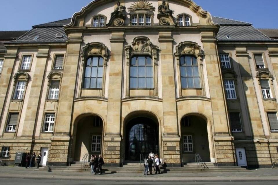Amts- und Landgericht Amts- und Landgericht