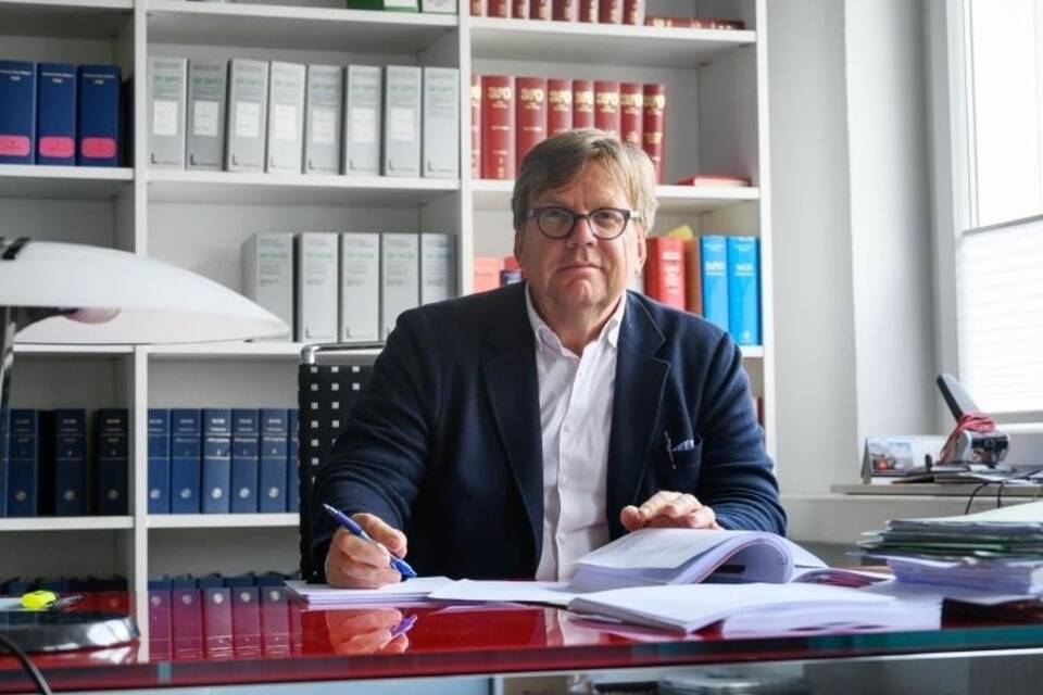 Rechtsanwalt Dirk Schoenian