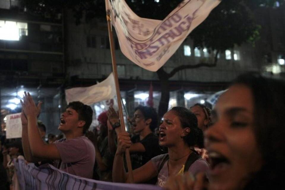 Demonstranten in Rio de Janeiro Demonstranten in Rio de Janeiro