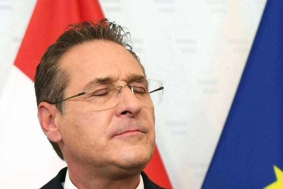 Strache