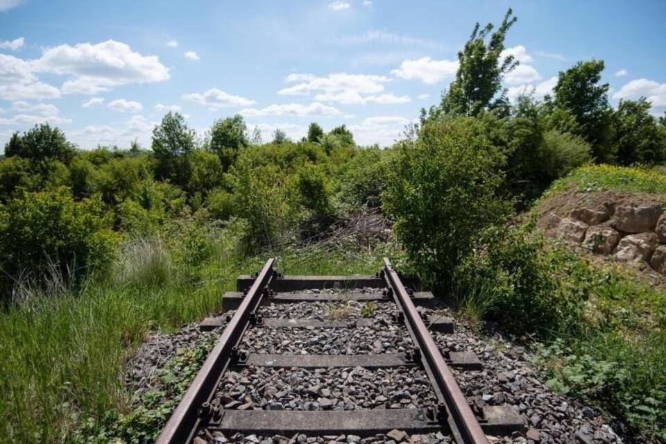 Stillgelegte Bahnstrecke Stillgelegte Bahnstrecke