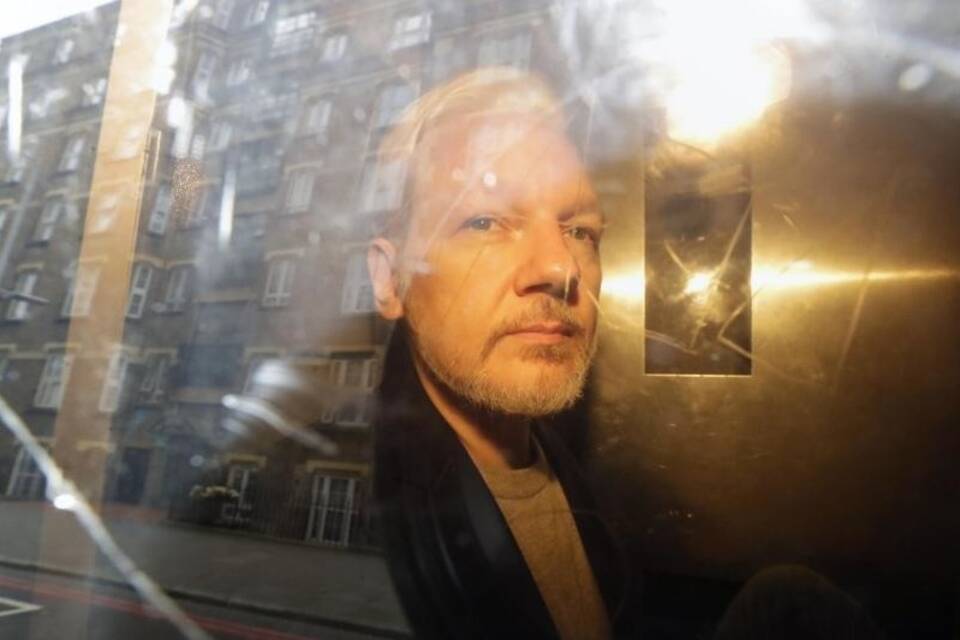 Julian Assange Julian Assange