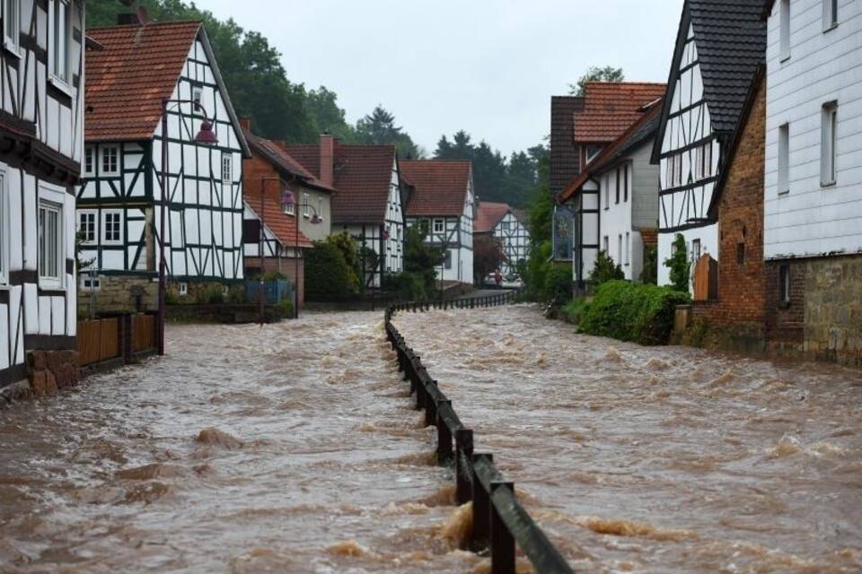 Hochwasser in Nordhessen Hochwasser in Nordhessen