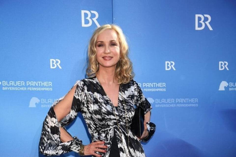 Isabella Hübner Isabella Hübner