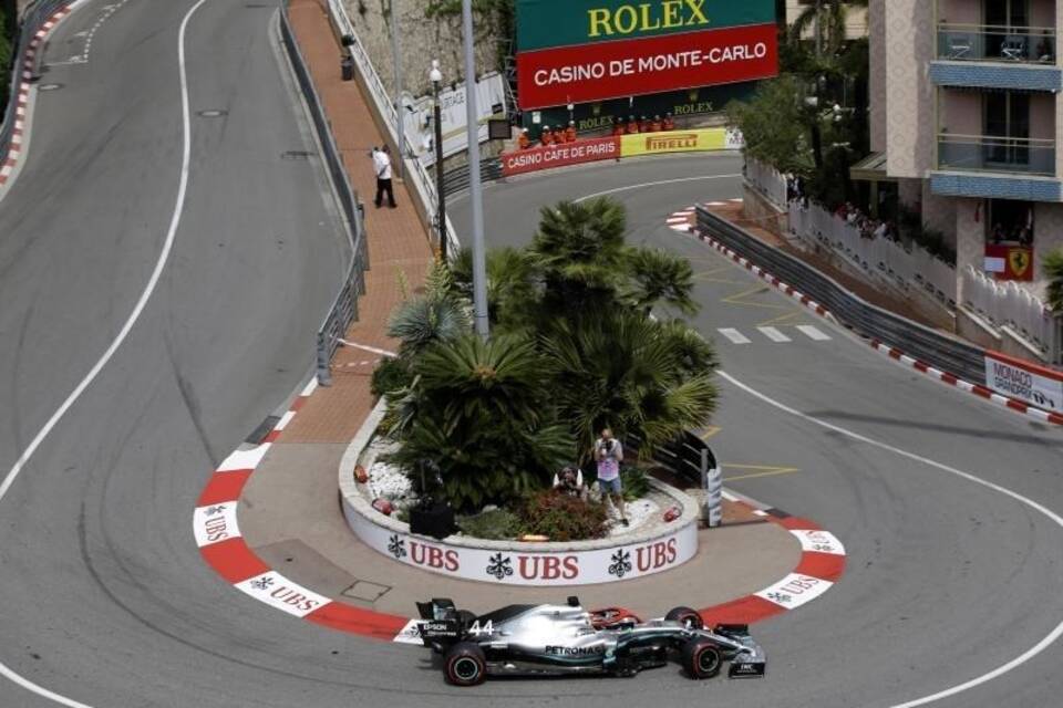Lewis Hamilton Lewis Hamilton