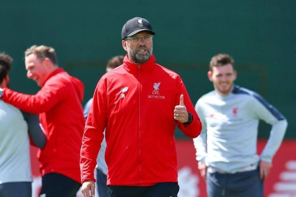 Reds-Coach Reds-Coach