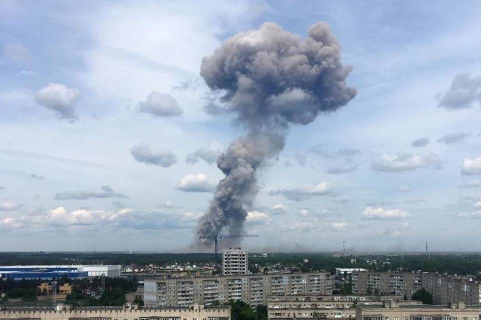 Sprengstoff-Explosionen Sprengstoff-Explosionen