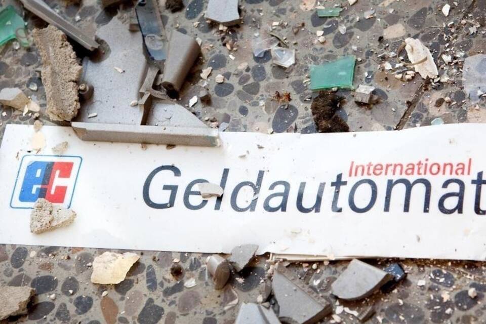 Gesprengter Geldautomat Gesprengter Geldautomat