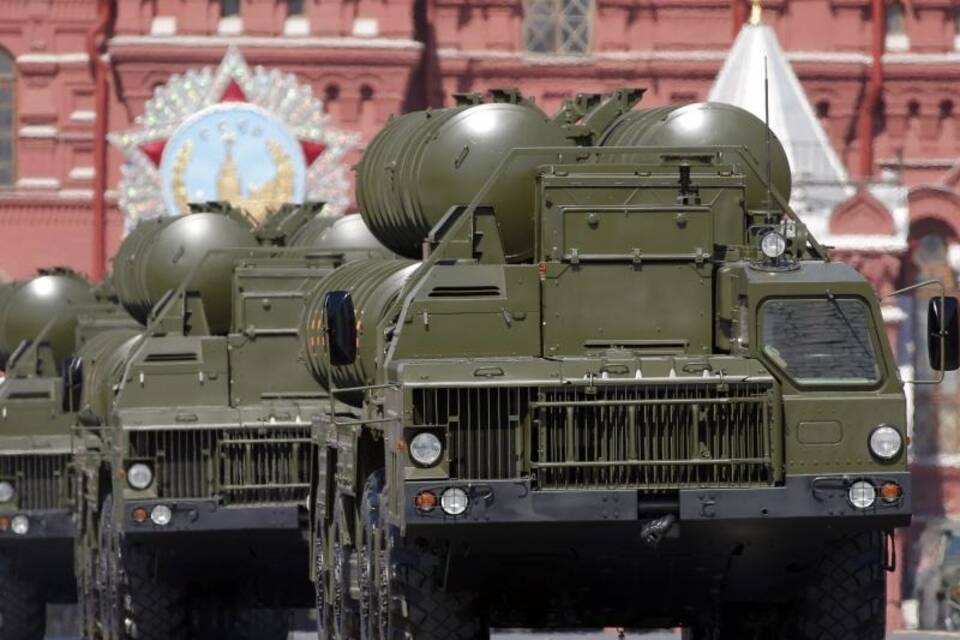 Flugabwehrsystem S-400 Flugabwehrsystem S-400