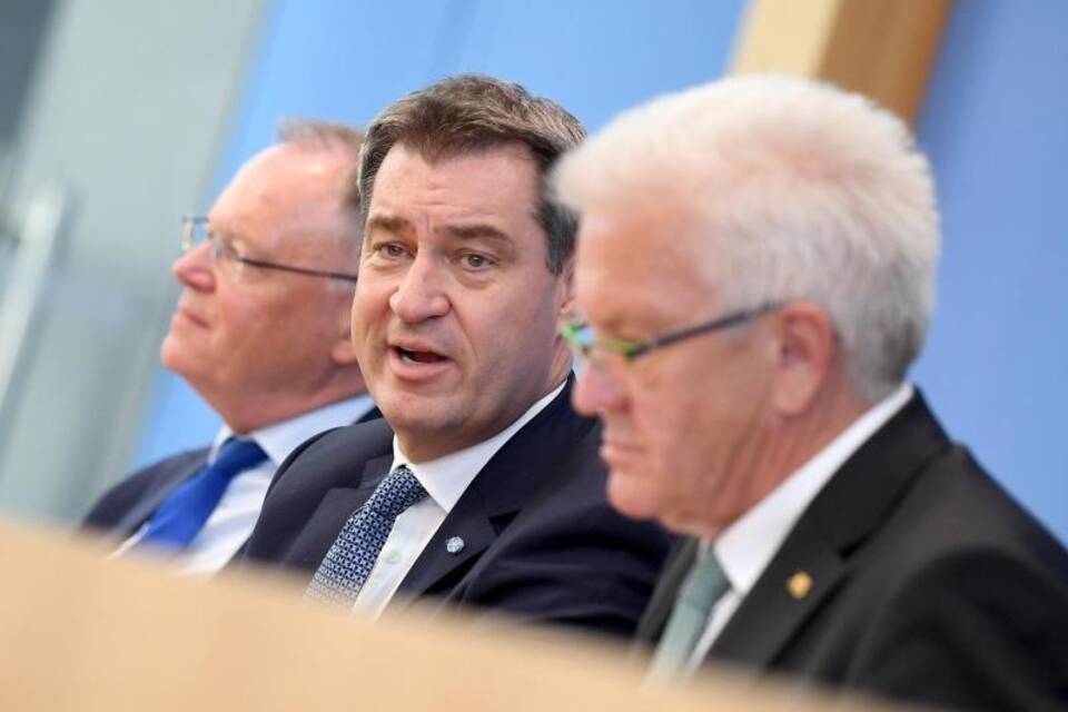 Zukunft der Automobilindustrie Zukunft der Automobilindustrie