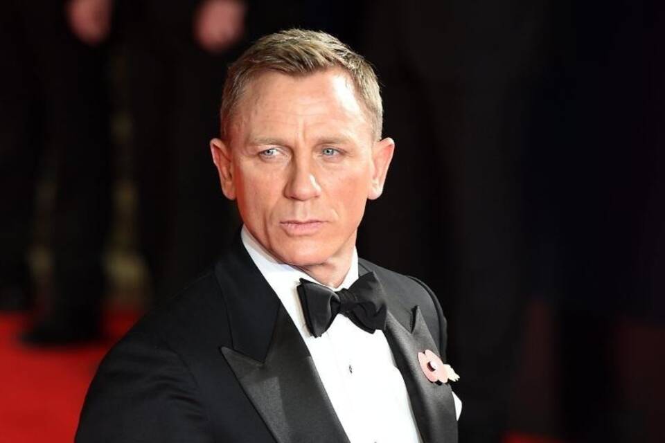 Daniel Craig