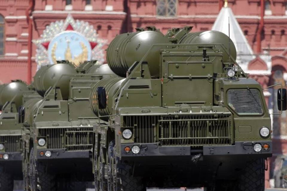 Flugabwehrsystem S-400 Flugabwehrsystem S-400