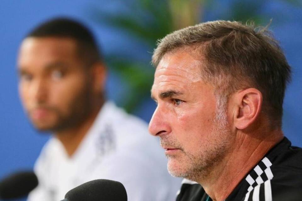 Coach und Kapitän Coach und Kapitän
