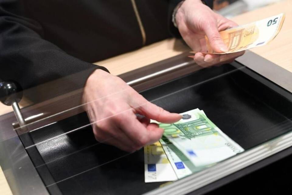 Urteil zu Bankgebühren für Schalterbuchungen Urteil zu Bankgebühren für Schalterbuchungen