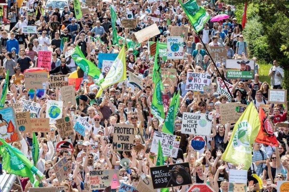 Großdemo Großdemo