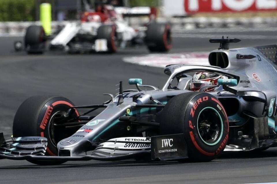 Lewis Hamilton Lewis Hamilton