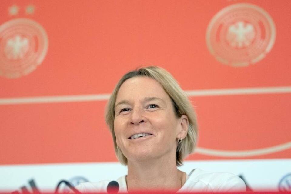 Martina Voss-Tecklenburg Martina Voss-Tecklenburg